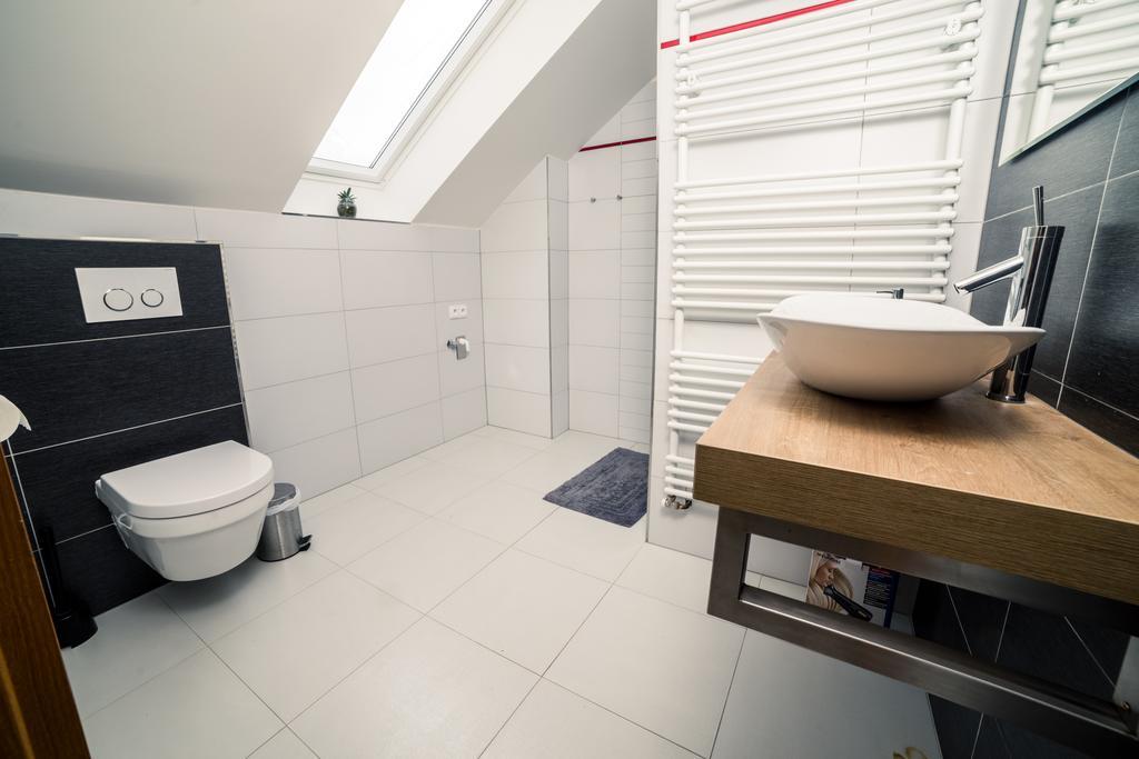 Apartmany U Orecha Boretice Exterior photo