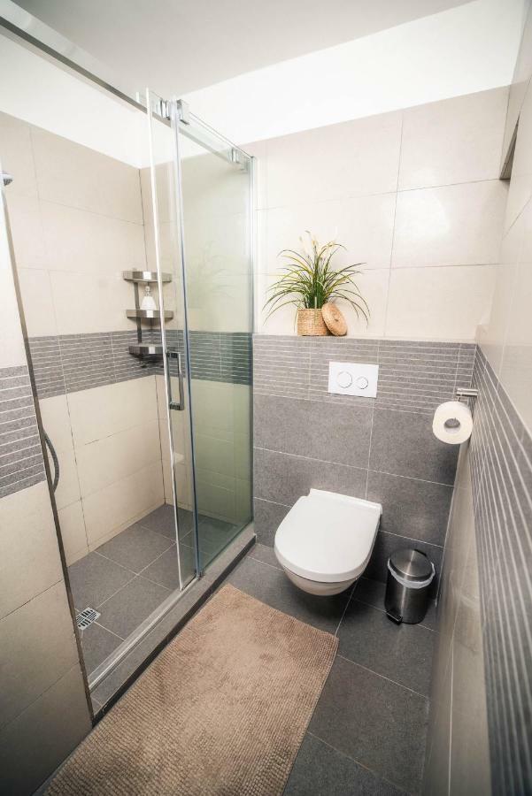 Apartmany U Orecha Boretice Exterior photo