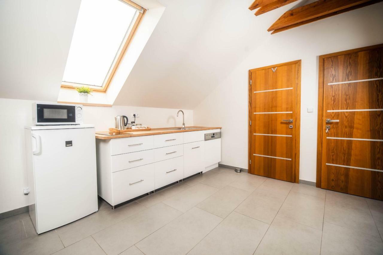 Apartmany U Orecha Boretice Exterior photo